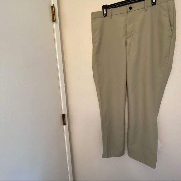 Banana Republic tan stretch Chino khaki work golf Pants 34x30 - Picture 3 of 14